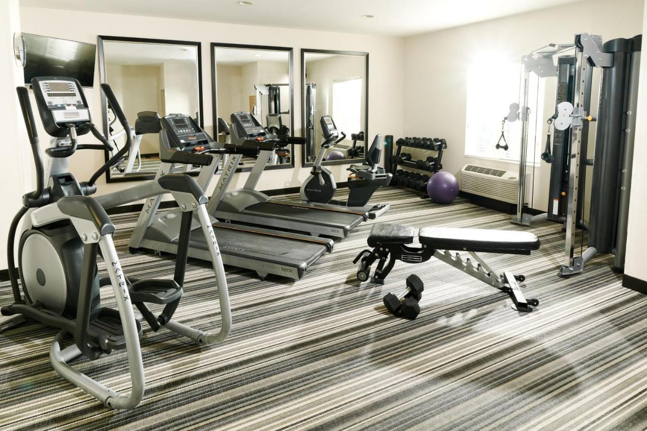 Candlewood Suites Midland By Ihg Bagian luar foto