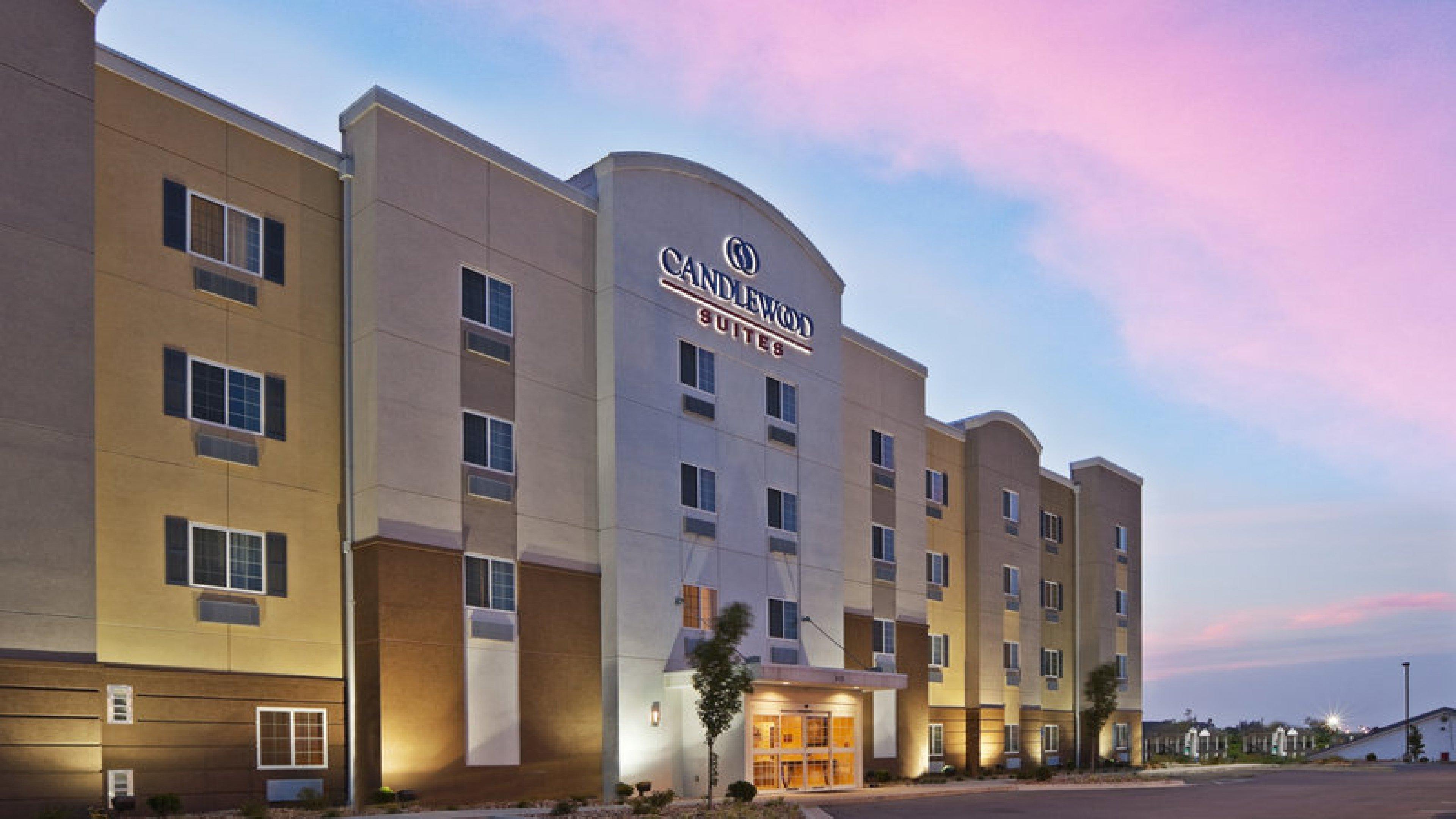 Candlewood Suites Midland By Ihg Bagian luar foto